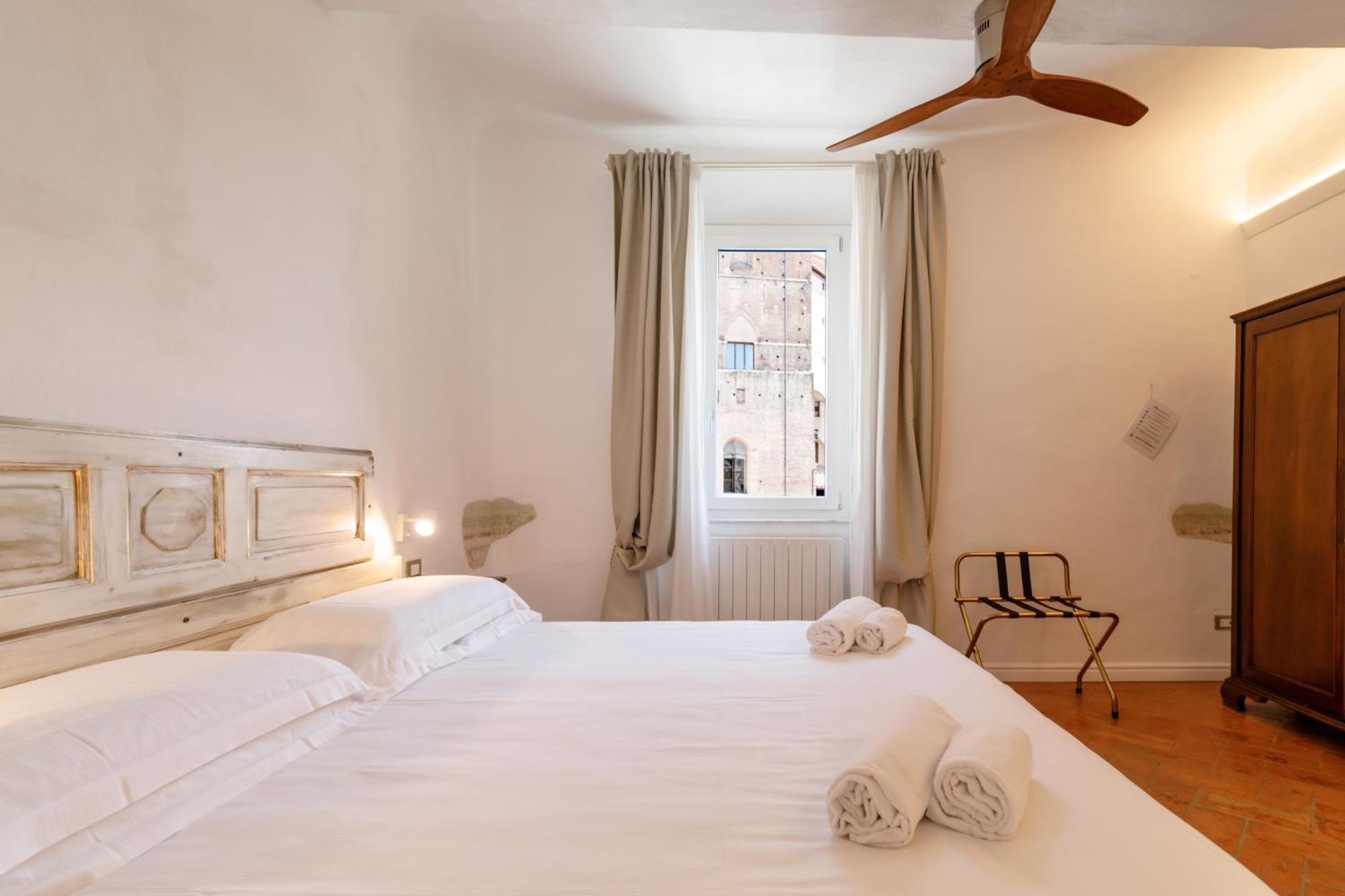 Ferienwohnung Charme Centro Storico Siena Exterior foto